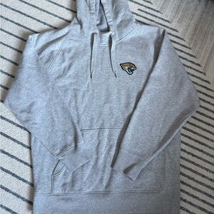 Gray sweatshirt
